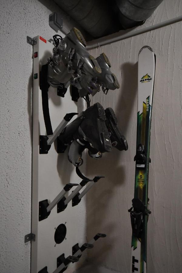 Beautiful Duplex Alpe D'Huez Apartment ภายนอก รูปภาพ